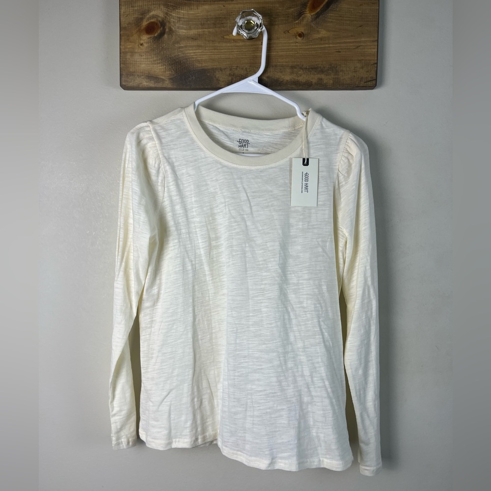 NWT Good Hart by Matilda Jane Small Long Sleeve Shirt Slight “Puff” at Shoulder